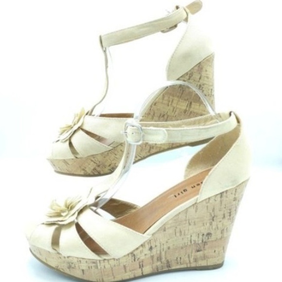 Steve Madden Shoes - Steve Madden Cork Wedge Sandal Ivory 2979C